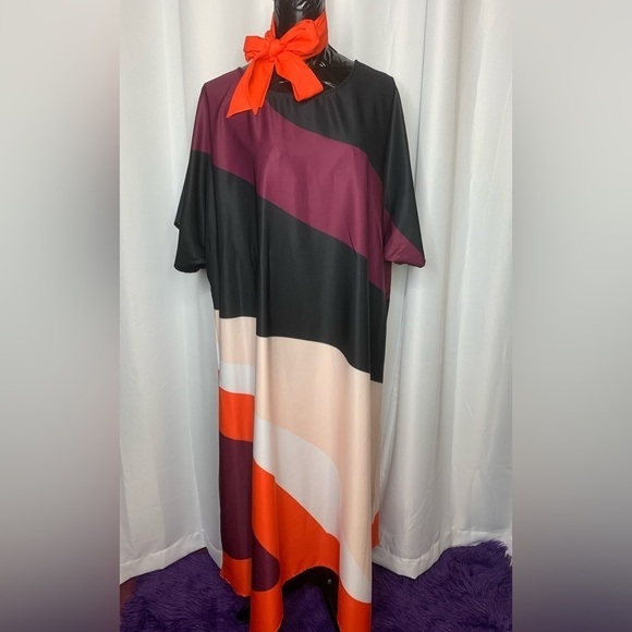 SHEIN Plus Size Colorblock Batwing Sleeve Belted Dress - Picture 3 of 5